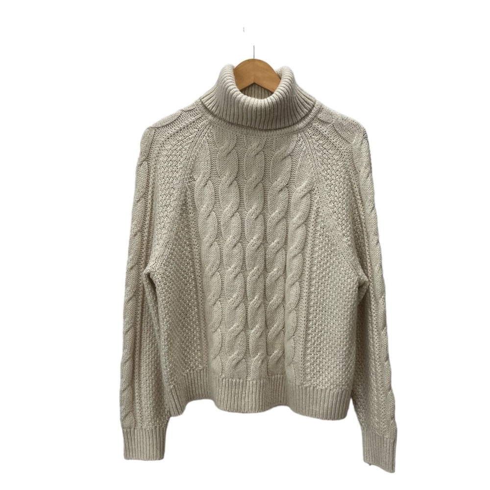 The Gap Cream Cable Knit Fisherman Turtleneck Sweater